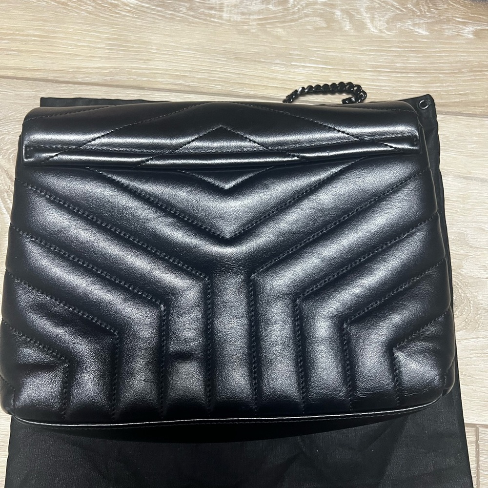 Saint Laurent Black Quilted Bag - Picture 2 of 4